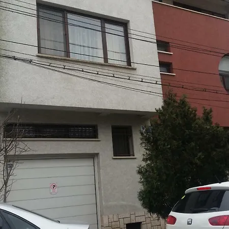 Vila Nely Pensión